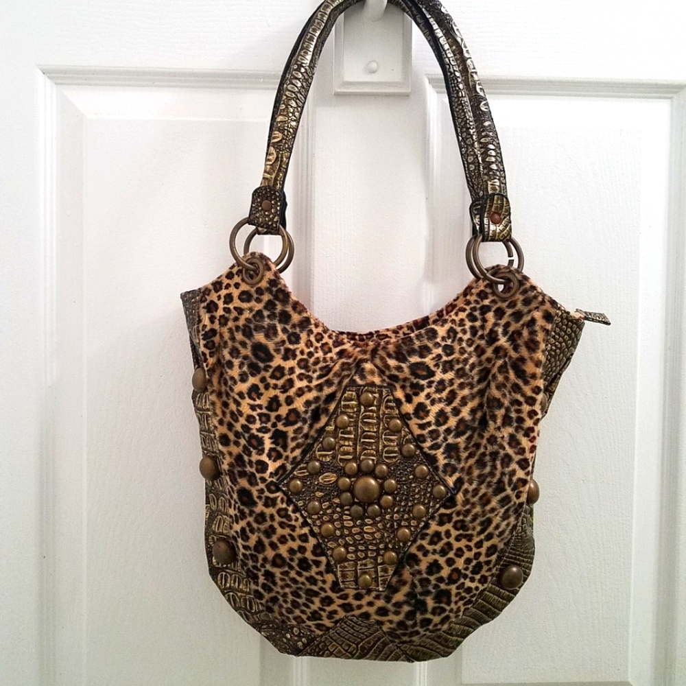 TODAY ONLY! $15 Fuzzy Cheetah Print Handbag